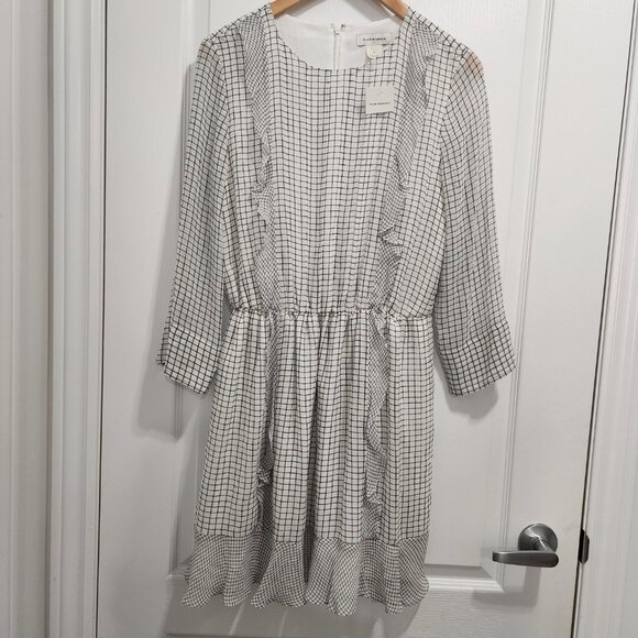 Club Monaco Caluh Dress - Picture 3 of 9